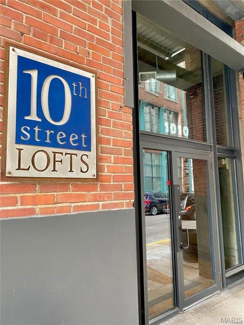 apt-703-1010 Saint Charles St, Saint Louis, MO, 63101-1302 | Card Image