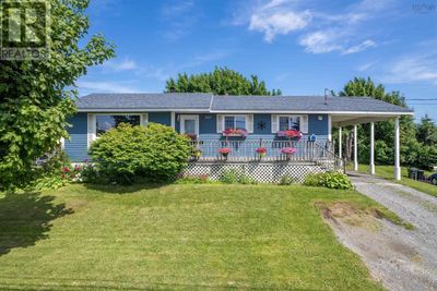 323 Coxheath Rd, House other with 3 bedrooms, 1 bathrooms and null parking in Sydney NS | Image 1