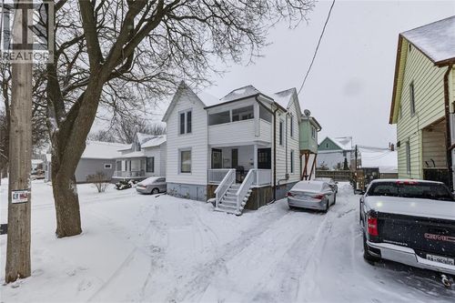 3-165 College Ave N, Sarnia, ON, N7T6B2 | Card Image