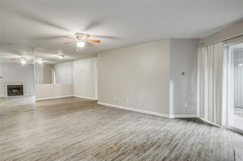 apt-903-9797 Leawood Blvd, Houston, TX, 77099-2670 | Card Image