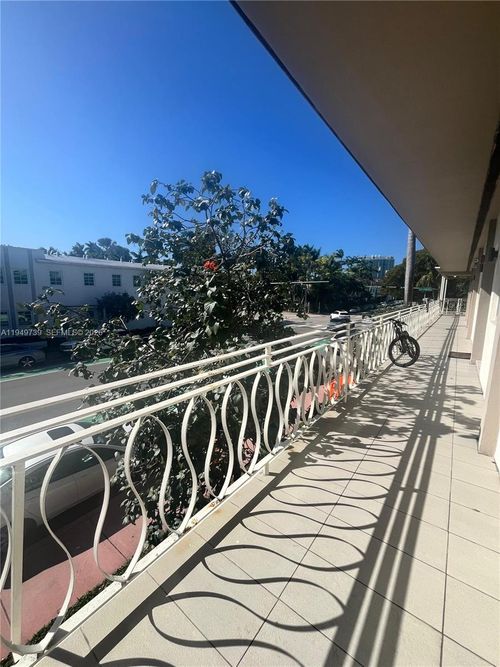 apt-203-1601 Meridian Ave, Miami Beach, FL, 33139-2819 | Card Image