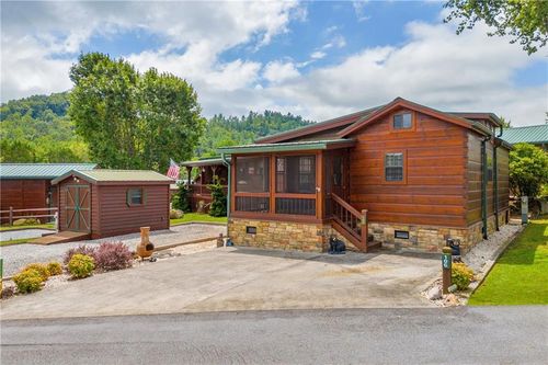 106 River Vista Dr, Dillard, GA, 30537-2120 | Card Image