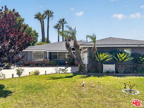 16746 Tupper St, Northridge, CA, 91343-3542 | Card Image