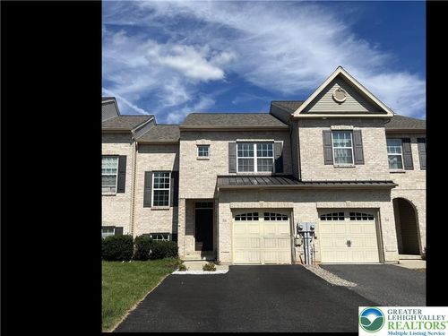 316 Milkweed Dr, ALLENTOWN, PA, 18104-8213 | Card Image
