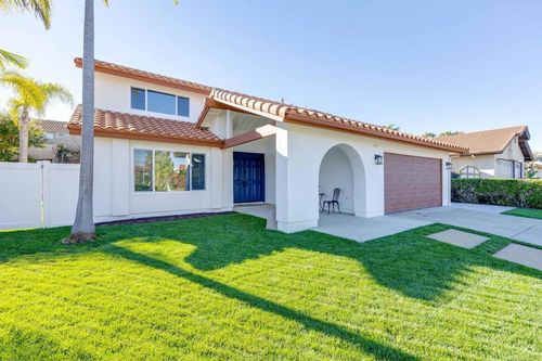 2755 Victoria Ave, Carlsbad, CA, 92010-2146 | Card Image