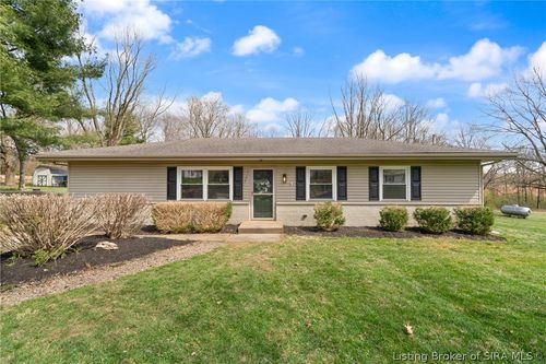 7133 Peach Tree Ln, Georgetown, IN, 47122-9532 | Card Image