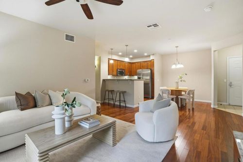 309-4388 El Camino Real, Los Altos, CA, 94022-6514 | Card Image