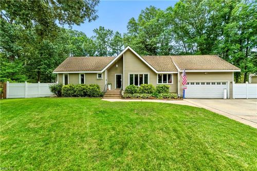 1220 Newmarket Dr, Virginia Beach, VA, 23464-5726 | Card Image