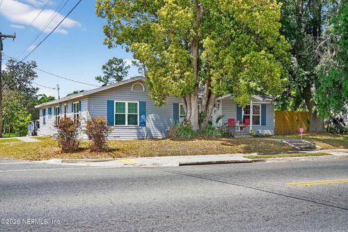 728 Walker Ave Sw, Live Oak, FL, 32064-2902 | Card Image