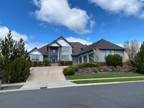 1815 Sw Casey Ct, Pullman, WA, 99163-5373 | Card Image