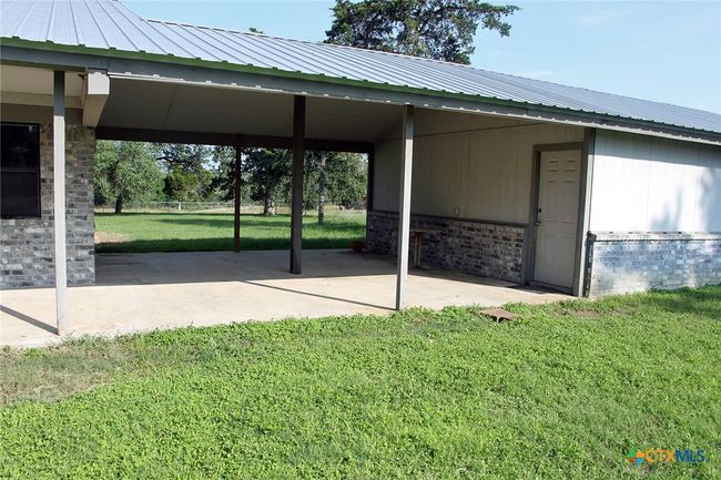 854 Pettytown Rd, Home with 3 bedrooms, 2 bathrooms and null parking in Red Rock TX | Image 21