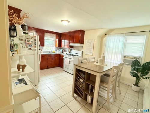 2-39 Chatham Street, New Haven, CT, 06513 | Card Image