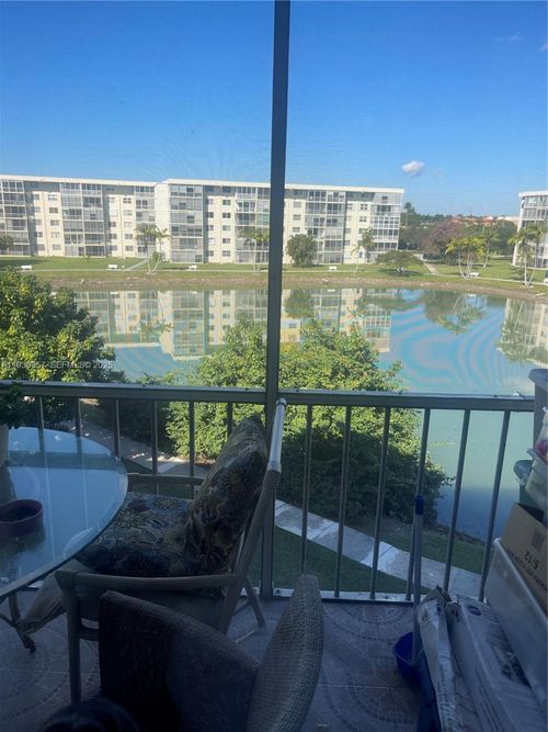 apt-l404-2905 Point East Dr, Aventura, FL, 33160-2606 | Card Image