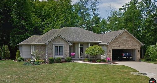 8548 Indian Creek Drive, Poland, OH, 44514 | Card Image