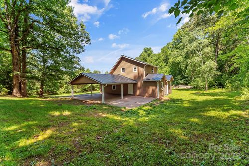 2126 Kincaid Hill Rd, Lenoir, NC, 28645-7101 | Card Image