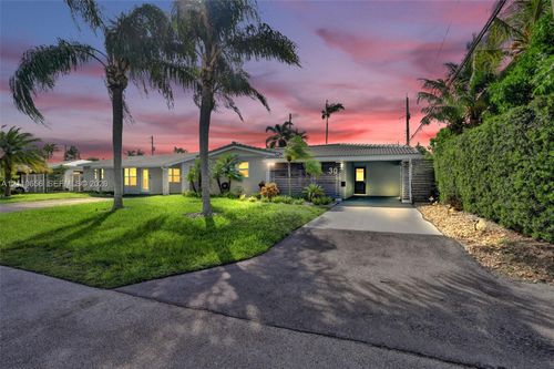 30 Ne 48th Ct, Oakland Park, FL, 33334-1512 | Card Image