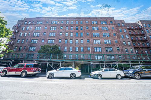 605-143-50 Hoover Ave, Jamaica, NY, 11435-2126 | Card Image