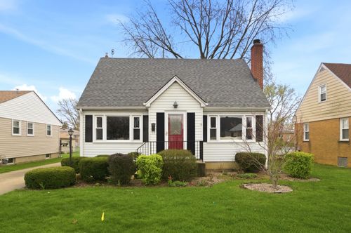 221 S Michigan Avenue, Addison, IL, 60101 | Card Image