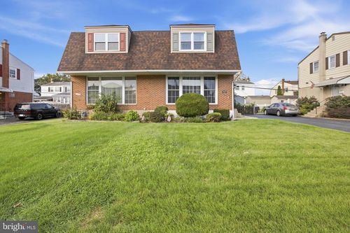 1422 Greenway Rd, SWARTHMORE, PA, 19081-2829 | Card Image