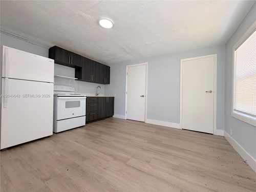 12-1825 Mckinley St, Hollywood, FL, 33020-3177 | Card Image