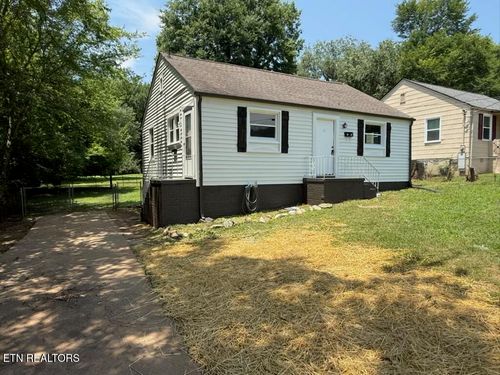 1005 Wilder Pl, Knoxville, TN, 37915-1927 | Card Image