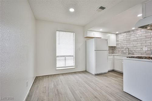 unit-96-5187 Caliente St, Las Vegas, NV, 89119-2197 | Card Image