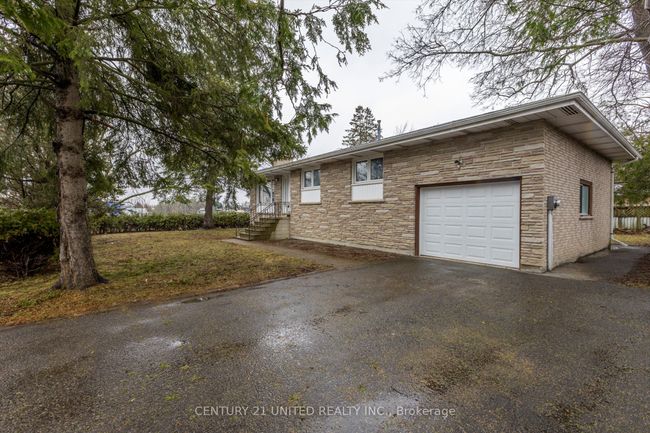 686 Corrigan Cres, House other with 4 bedrooms, 2 bathrooms and 4 parking in Peterborough ON | Image 50