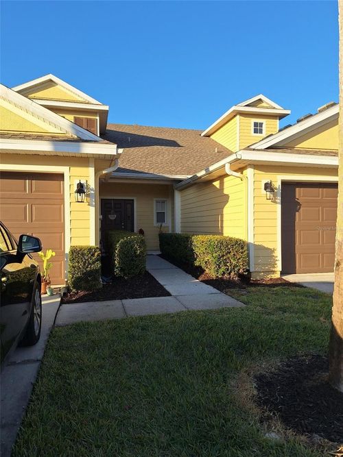 8520 Broken Willow Ct, TAMPA, FL, 33647-3529 | Card Image