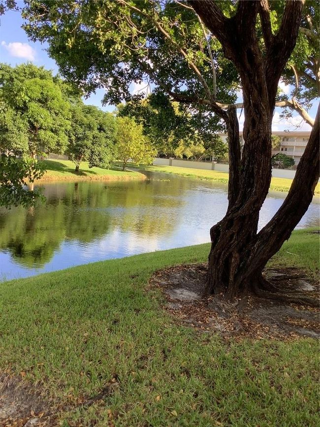 210B - 4047 Nw 22 Nd St, Condo with 2 bedrooms, 2 bathrooms and null parking in Coconut Creek FL | Image 31