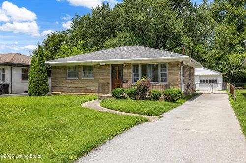 2505 Goldsmith Ln, Louisville, KY, 40218-1020 | Card Image