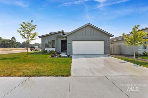 1532 N Coltsfoot Ave, Kuna, ID, 83634-1039 | Card Image