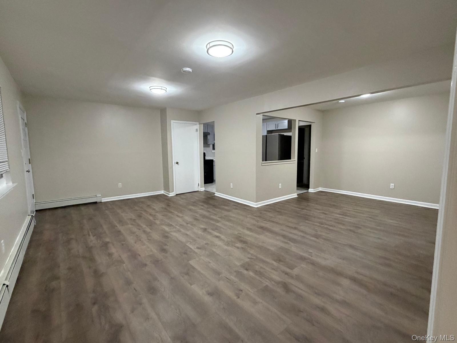 Residential Lease in West Babylon 3