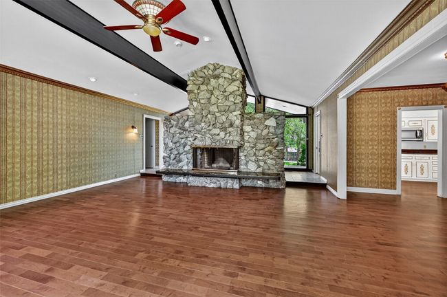 1201 Dundale Cir, House other with 2 bedrooms, 3 bathrooms and null parking in Sherman TX | Image 8