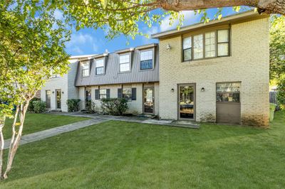 View of front of property featuring a front lawn | Image 2