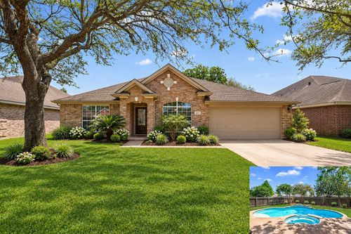 827 N Wellsford Dr, Pearland, TX, 77584-7624 | Card Image