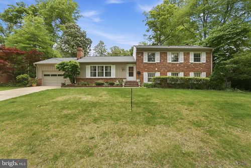2419 Claremont Dr, FALLS CHURCH, VA, 22043-3022 | Card Image
