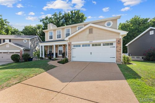 1537 Greenfield Crossing Court, Ballwin, MO, 63021 | Card Image