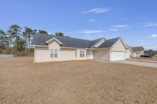 161 Harlee Ln, Ray City, GA, 31645-6662 | Card Image