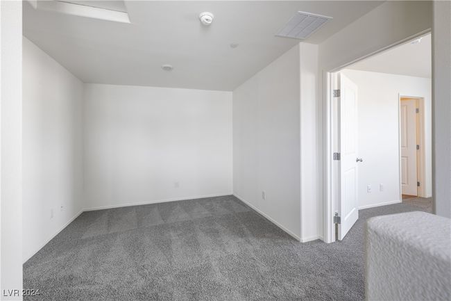 340 Summer Sparrow Ave, Townhouse with 3 bedrooms, 3 bathrooms and null parking in Henderson NV | Image 18
