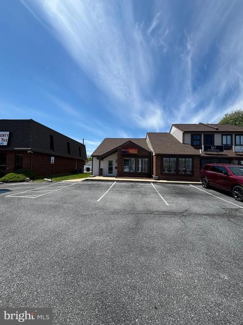 504 N Dupont Hwy, DOVER, DE, 19901-3961 | Card Image