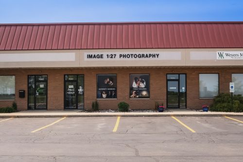 9203 S Il Route 31, Lake In The Hills, IL, 60156-1669 | Card Image