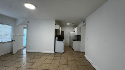 apt-26-1225 Marseille Dr, Miami Beach, FL, 33141-2898 | Card Image