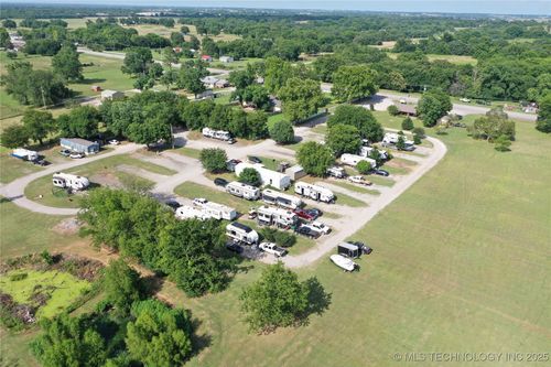 2116 Highway 77, Davis, OK, 73030-9574 | Card Image