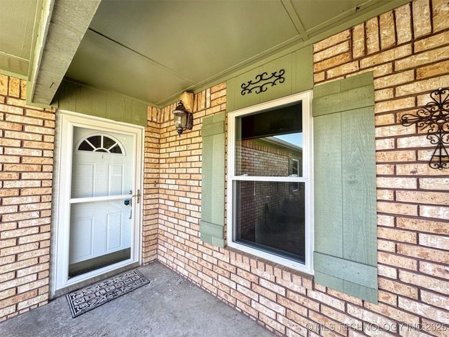 16289 W 810 Rd, House other with 4 bedrooms, 2 bathrooms and null parking in Tahlequah OK | Image 5