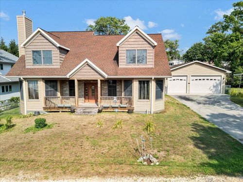 4130 Dutch Mill Ln, Delavan, WI, 53115-3400 | Card Image