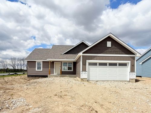 220 Linden Ln, Delavan, WI, 53115-2895 | Card Image