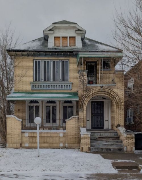 2738 Elmhurst St, Detroit, MI, 48206-1144 | Card Image