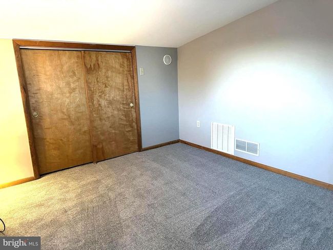 33 - 31 E Logan Ave, Condo with 2 bedrooms, 1 bathrooms and null parking in GLENOLDEN PA | Image 12