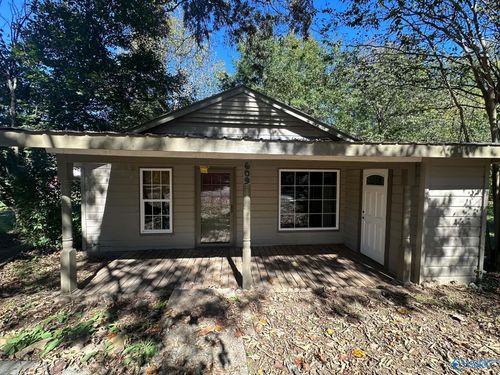 609 Center Street, Scottsboro, AL, 35768 | Card Image