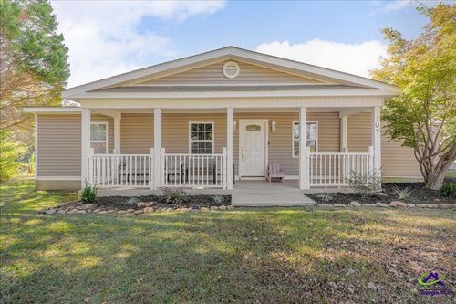 107 Chisom Trl, Bonaire, GA, 31005-3404 | Card Image